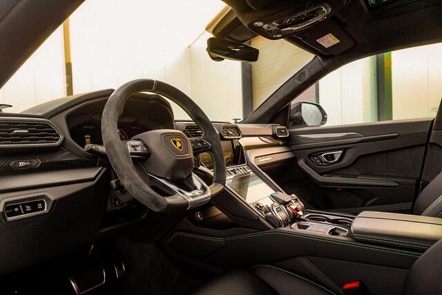 Lamborghini Urus V8 - Mansory Venatus - Grigio Keres