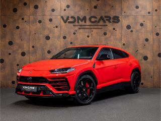 lamborghini-urus-4.0-v8--head-up-d