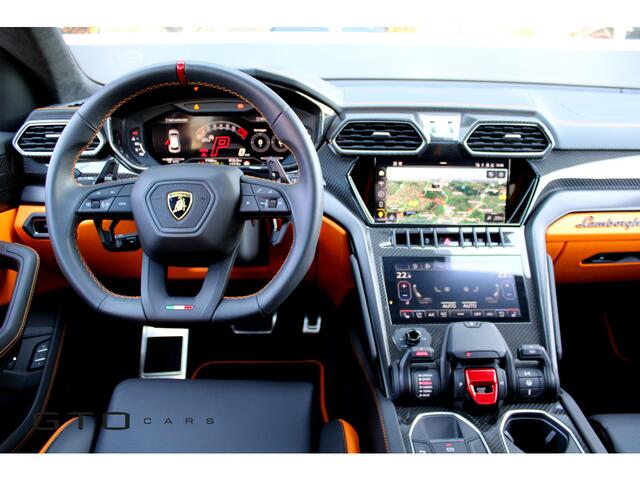 Lamborghini Urus 4.0 V8 S MY25 /Carbon int /B&O/Surround/ Maintenance 5 years/