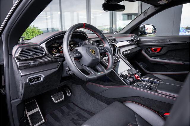 Lamborghini Urus 4.0 V8 Performante - Panorama | Full Carbon | Akrapovic | B&O Advanced | Massage