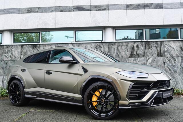 Lamborghini Urus 4.0 V8 Full Carbon|BTW|23inch|Massage|B&O 3D|