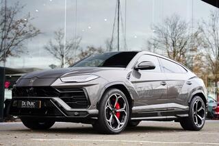 lamborghini-urus-4.0-v8
