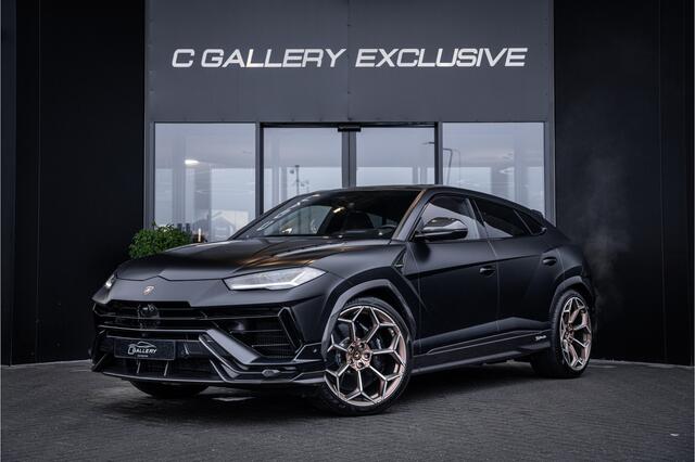 Lamborghini Urus 4.0 V8 Performante - Original Color l Akrapovic l Carbon Pack