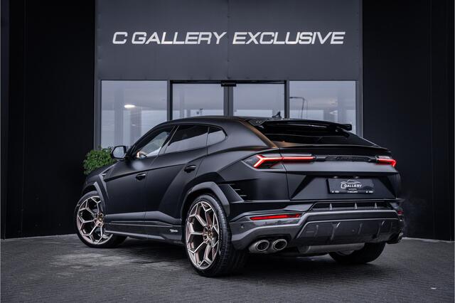 Lamborghini Urus 4.0 V8 Performante - Original Color l Akrapovic l Carbon Pack