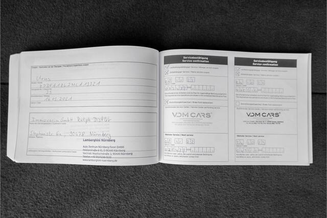 Lamborghini Urus 4.0 V8 Graphite Capsule Novitec Widebody Novitec Uitlaat HUD Pano Massage Ventilatie