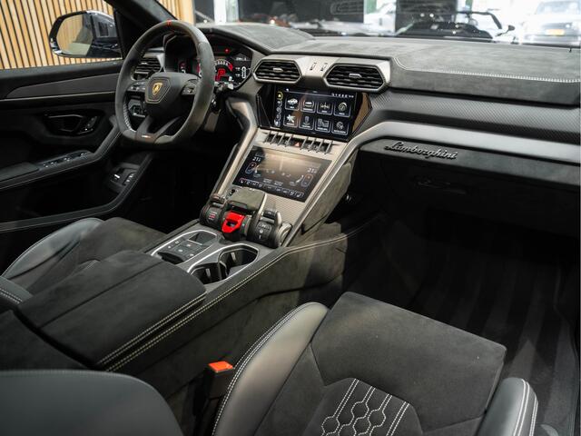 Lamborghini Urus V8 Performante Keramisch Masage 4.0 V8 Performante B&O Alcantara