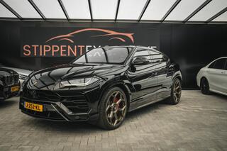 lamborghini-urus-urus-zwart