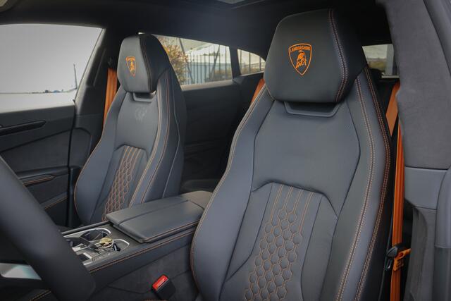 Lamborghini Urus SE 4.0 V8 Hybrid | AKRAPOVIC | BTW-AUTO | B&O 3D ADVANCED | ACC | LAMBORGHINI EYE | HUD | 4-WIELSTURING