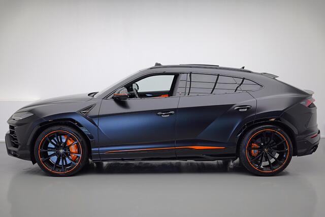 Lamborghini Urus 4.0 V8 Graphite Capsule |BTW|Massage|PPF|Fabrieksgarantie|