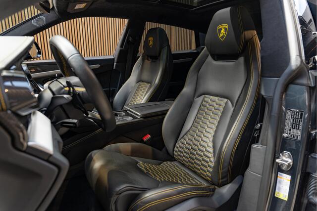 Lamborghini Urus Carbonpakket B&O Massage ACC HUD Urus 4.0 V8