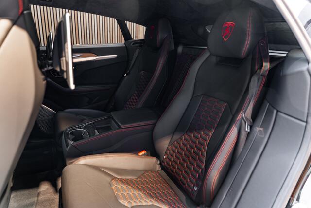 Lamborghini Urus Massage B&O Carbon ACC HUD Urus 4.0 V8