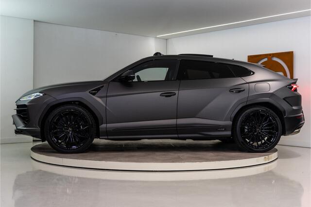 Lamborghini Urus 4.0 V8 Hybrid SE 800PK | Ad Personam | Grigio Keres Matt | Carbon | Akrapovic | 3D B&O | Service Package 5YR | 3 JAAR FABRIEKSGARANTIE GERESERVEERD