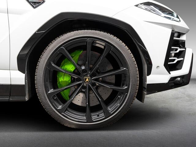 Lamborghini Urus MY2021