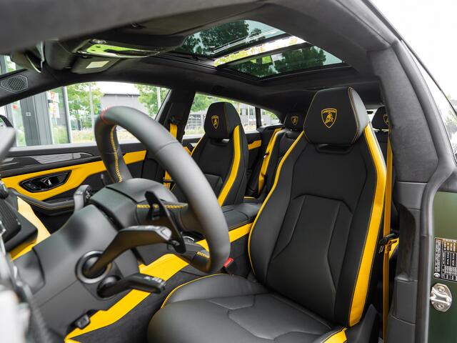 Lamborghini Urus 4.0 V8 Hybrid SE | CARBON | MATT | BTW | PANO | VOL