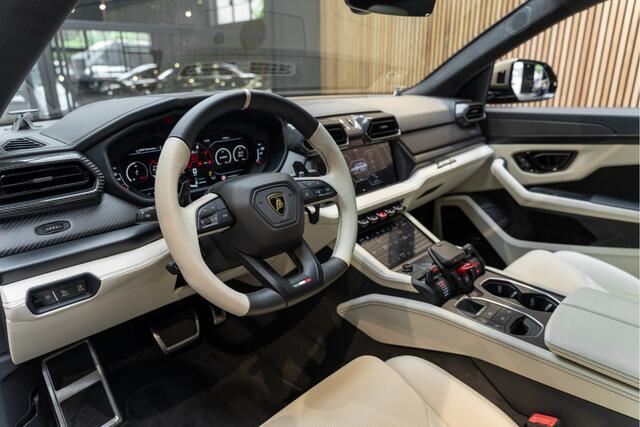 Lamborghini Urus SE Akrapovic Full PPF Carbon B&O 4.0 V8 Hybrid SE Akrapovic B&O – foto 6