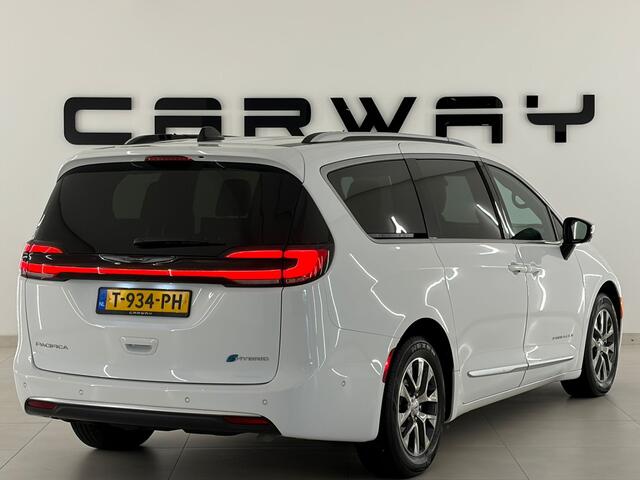 Lancia VOYAGER 3.6 V6 Hybride Pinnacle