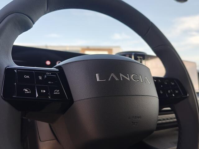 Lancia YPSILON LX 54 kWh | Luxe uitvoering