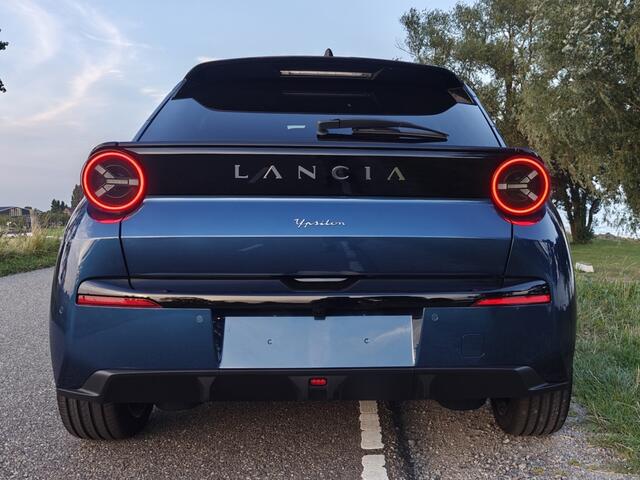 Lancia YPSILON LX 54 kWh | Luxe uitvoering