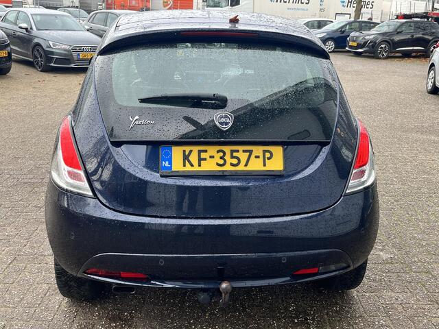 Lancia YPSILON 0.9 TwinAir Gold