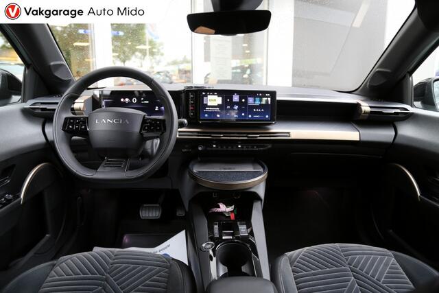 Lancia YPSILON EV 51 kWh LX | 1e eigenaar | BTW auto