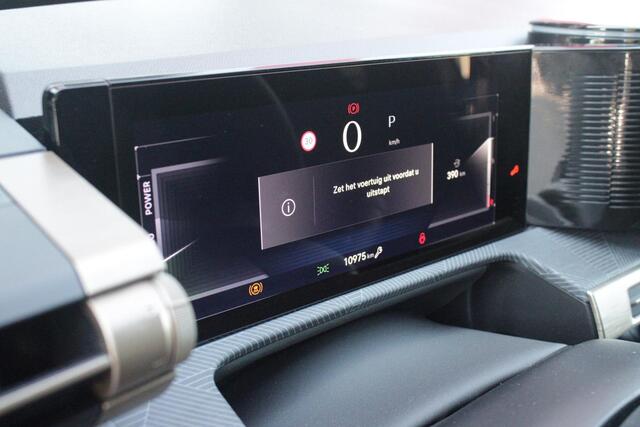 Lancia YPSILON 1.2 Hybrid 110PK AUTOMAAT LX | CAMERA VOOR + ACHTER | PARKEERSENSOREN VOOR + ACHTER | DRIVE PACK: ADAPTIVE CRUISE CONTROL/DODEHOEK DETECTIE/ELEKTRISCH INKLAPBARE BUITENSPIEGELS/SPROTIEF STUURWIEL | SFEER VERLICHTING | CLIMATE CONTROL | DRAADLOZE APPLE CAR