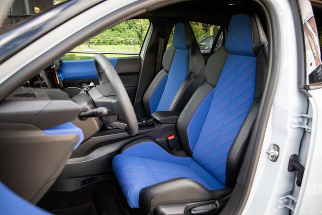 Lancia YPSILON HF 54 kWh 280PK , Bianco Quarzo Two-Tone, SALA, Org. NL