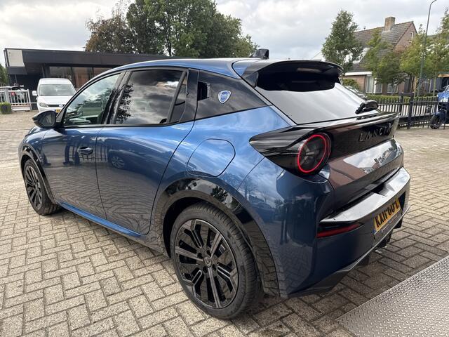 Lancia YPSILON Edizone Cassina Limitata 51 kWh