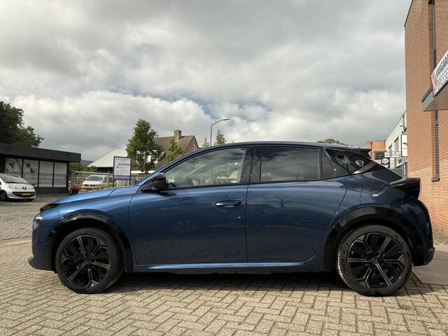 Lancia YPSILON Edizone Cassina Limitata 51 kWh