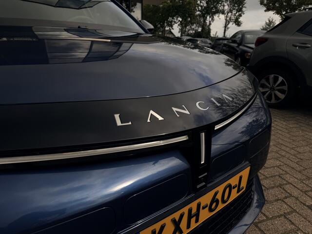 Lancia YPSILON Edizone Cassina Limitata 51 kWh