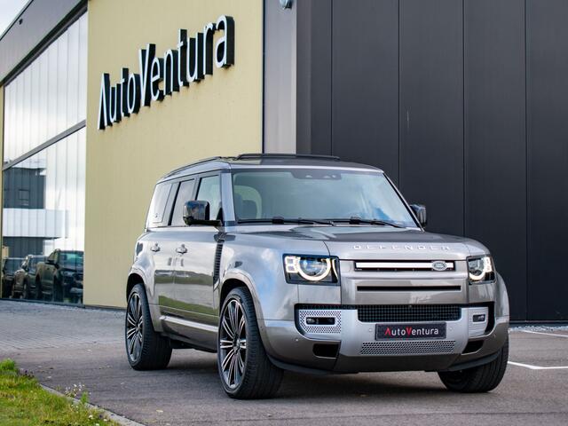 Land Rover DEFENDER 2.0 P400e 110 X-Dynamic | 22'' Velgen | Panoramadak | Trekhaak | Bumpers in kleur