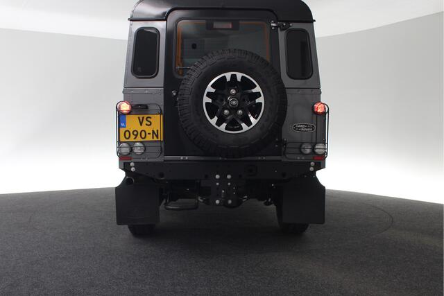 Land Rover DEFENDER 2.2 D SW 110 Adventure