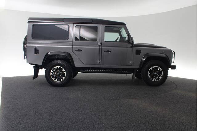 Land Rover DEFENDER 2.2 D SW 110 Adventure