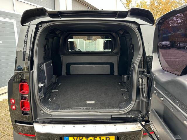 Land Rover DEFENDER 3.0 D300 110 URBAN bj2021 *Pano *Luchtvering *Adaptive *Leer