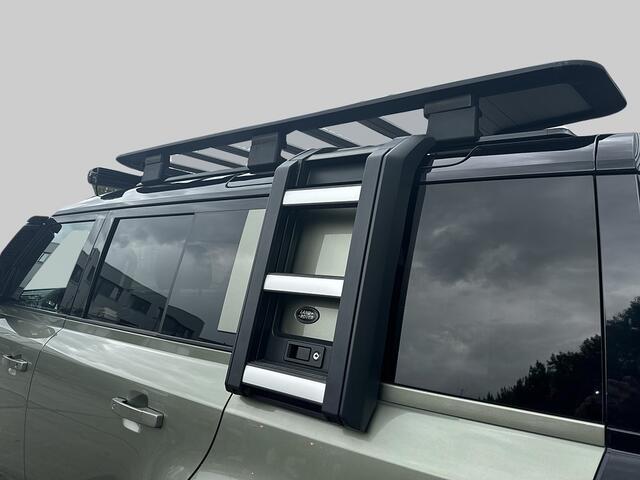 Land Rover DEFENDER 110 3.0 P400 FIRST EDITION | Rail Roof incl trapje | Elec. Winch | Led verstraler | luchtcompressor| Trekhaak elec. bedienbaar| Virtual spiegel|