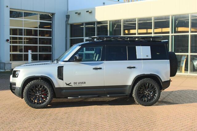 Land Rover DEFENDER D240 110 S 7 Seater Nwp: ¤ 129.487,-