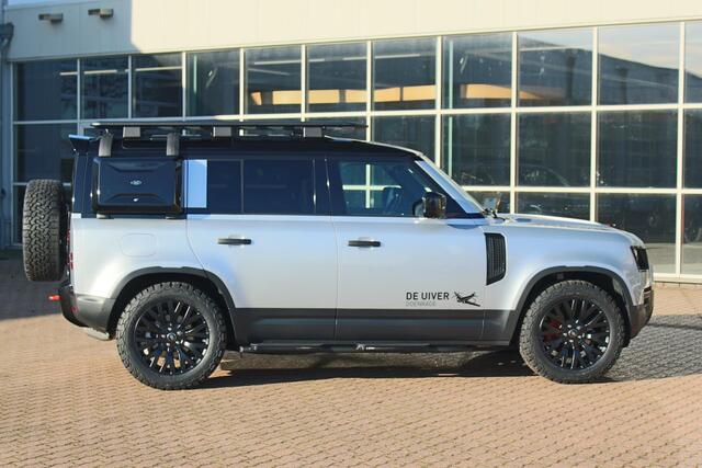 Land Rover DEFENDER D240 110 S 7 Seater Nwp: ¤ 129.487,-