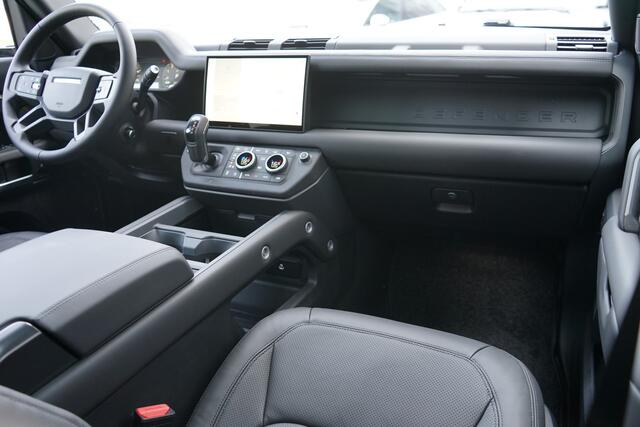 Land Rover DEFENDER 110 2.0 P300e 110 X-Dynamic SE - Stoel ventilatie - Elektrisch glazen panorama-dak -
