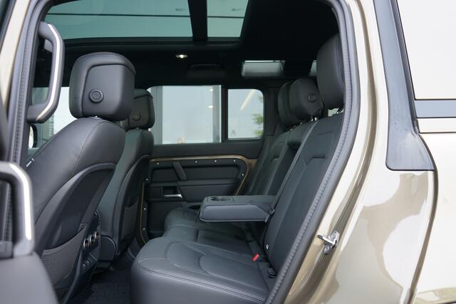 Land Rover DEFENDER 110 2.0 P300e 110 X-Dynamic SE - Stoel ventilatie - Elektrisch glazen panorama-dak -