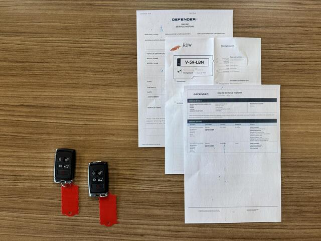 Land Rover DEFENDER 110 D250 MHEV SE | Grijs kenteken | Geen BPM |