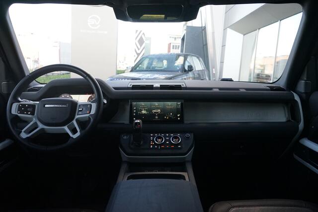 Land Rover DEFENDER 110 2.0 P400e 110 X-Dynamic SE - Voorstoelen verwarmd - Elektrische trekhaak -