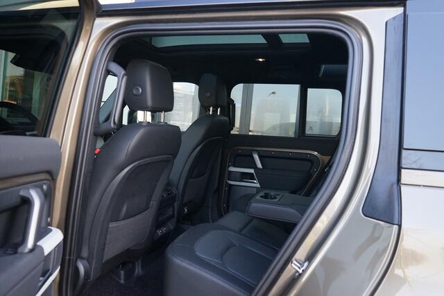 Land Rover DEFENDER 110 2.0 P400e 110 X-Dynamic SE - Voorstoelen verwarmd - Elektrische trekhaak -