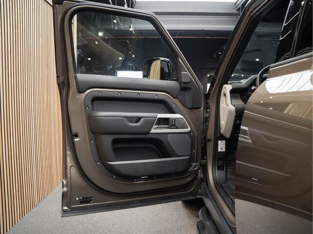 Land Rover DEFENDER 110 P400e 110 X-Dynamic HSE Urban Automotive Details P400e 110 X-Dynamic HSE