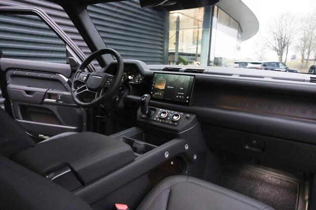 Land Rover DEFENDER 2.0 P300e 110 X-Dynamic HSE / Cold Climate Pack / Uitklapbare trekhaak