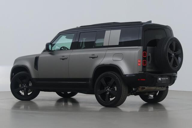 Land Rover DEFENDER P300e 110 X-Dynamic HSE | Black Pack | ACC | BLIS | Panoramadak | 22 Inch | Trekhaak | Luchtvering