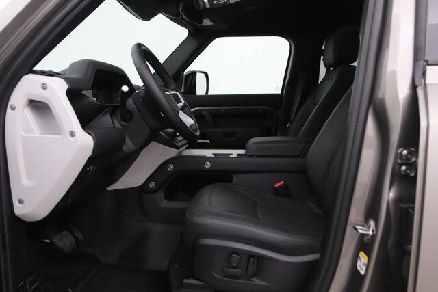 Land Rover DEFENDER P300e 110 X-Dynamic HSE | Black Pack | ACC | BLIS | Panoramadak | 22 Inch | Trekhaak | Luchtvering