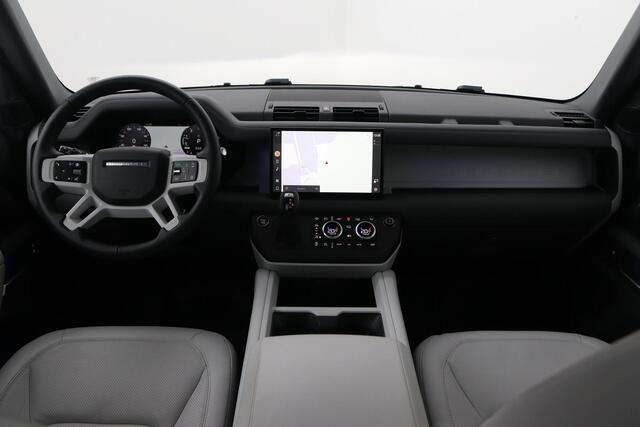 Land Rover DEFENDER P300e 110 X-Dynamic HSE | Black Pack | Panoramadak | Stoelverwarming+Koeling | Luchtvering | ACC | 360° Camera | Trekhaak