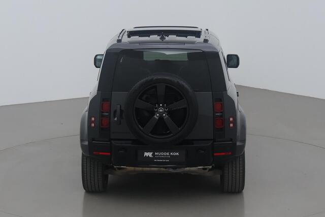 Land Rover DEFENDER P300e 110 X-Dynamic HSE | Black Pack | Panoramadak | Stoelverwarming+Koeling | Luchtvering | ACC | 360° Camera | Trekhaak