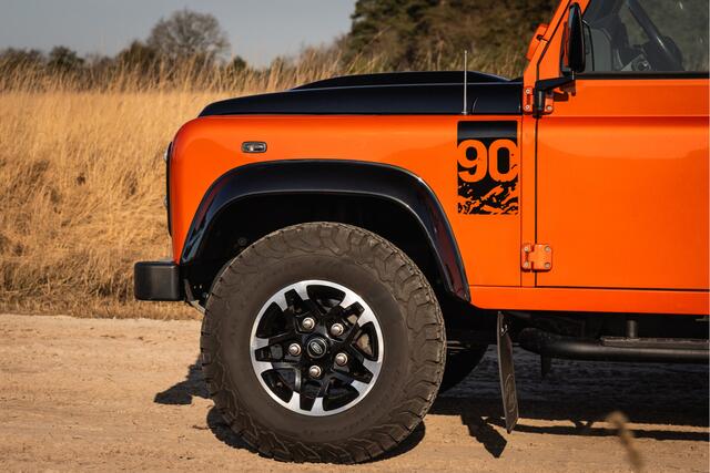Land Rover DEFENDER 2.2 Tdci Adventure Limited Edition 4 persoons uitvoering
