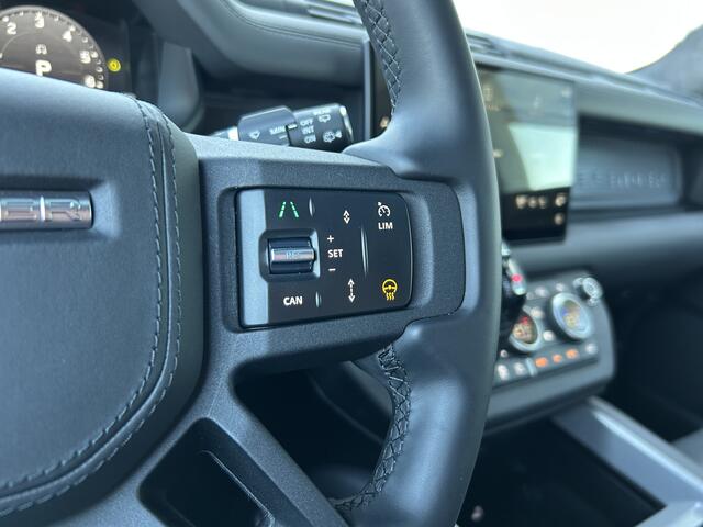 Land Rover DEFENDER 110 P300e 110 AWD Sedona Edition | DEMO - Uniek! | Suede hemelbekleding | Geklimatiseerde voorstoelen |