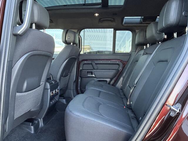 Land Rover DEFENDER 110 P300e 110 AWD Sedona Edition | DEMO - Uniek! | Suede hemelbekleding | Geklimatiseerde voorstoelen |